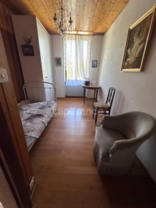 Maison à vendre 9 pièces POMMIERS LA PLACETTE (38)