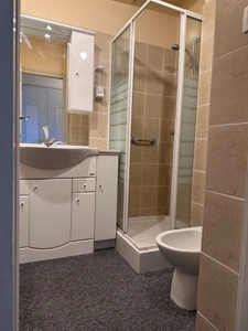 Appartement à vendre 4 pièces  ()