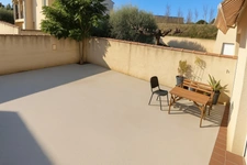 Grande maison 166 m² + dépendance habitable 50 m² + 2 garages de 30 m² chacun – Rare à Saint-Gilles !