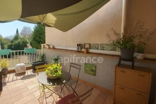 T4 + 10 garages + 4 parkings – 89 m² – Cœur de Saint-Gilles – Investissement + habitation