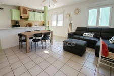 4-room apartment + 10 garages + 4 parking spaces – 89 m² – Heart of Saint-Gilles – Investment + residential
