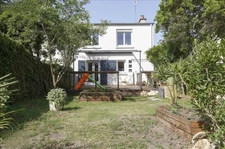 SAINT AVERTIN - 37550 - 5 MIN DE TOURS - ENTIÈREMENT RENOVÉE - GRANDE TERASSE - CUISINE TOUTE EQUIPÉE  ET AMENAGÉE