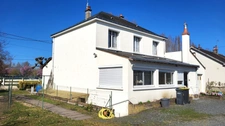 MONTS - 37260 - MAISON SPACIEUSE - 4 CHAMBRES - BELLE ET GRANDE VERANDA - GARAGE - TERRAIN DE 800M2 