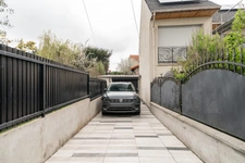 BAGNEUX (92220) - 9 PIÈCES - MAISON D'ARCHITECTE - LUMINEUX - QUARTIER CALME - GARAGE - JARDIN