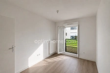 THORIGNY SUR MARNE (77400) - APPARTEMENT 3 PIECES 70M2 - 2 CHAMBRES - LUMINEUX - TERRASSE - RESIDENCE RECENTE - CAVE - PARKING EN SOUS-SOL 