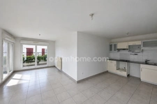 THORIGNY SUR MARNE (77400) - APPARTEMENT 3 PIECES 70M2 - 2 CHAMBRES - LUMINEUX - TERRASSE - RESIDENCE RECENTE - CAVE - PARKING EN SOUS-SOL 