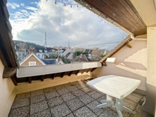 IGNY (91) - Appartement duplex 4 pièces - 70 m² Carrez (134 m² au sol) - Terrasse - Idéalement situé Centre de Bourg - Cave - Possibilité parking en sous-sol
