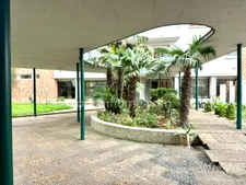 31400 Toulouse - Monplaisir - Traversant - 135 m² - 4 pièces - 3 chambres - Vue imprenable sur. le canal du Midi - sans vis-à-vie - Balcons - Lumineux - Cave - Parking en sous-sol -  