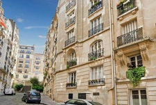 PARIS 18EME ARRONDISSEMENT (75) - Studio meublé 17,94 m² – Montmartre – Art Déco – Calme et lumineux