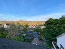 IGNY (91) - Appartement duplex 4 pièces - 70 m² Carrez (134 m² au sol) - Terrasse - Idéalement situé Centre de Bourg - Cave - Possibilité parking en sous-sol