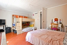 Maison de village 4 pièces – 102 m² – Lumineuse – Cour – Fort potentiel d’aménagement