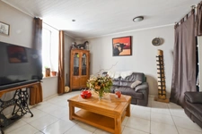 Maison de village 4 pièces – 102 m² – Lumineuse – Cour – Fort potentiel d’aménagement
