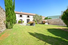 CAPESTANG – A PROPERTY WITH CHARACTER, INDEPENDENT ACCOMMODATION, COMMERCIAL SPACES AND DEVELOPMENT POTENTIAL