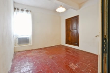 Saint-Chinian – Maison de village de 95 m², 4 chambres et cour sans vis-à-vis