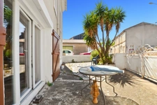 Maison de caractère 186 m² – 5 chambres dont 4 suites parentales – Terrasse – Causses-et-Veyran