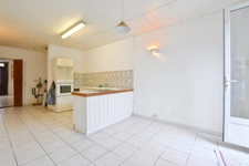 Saint-Chinian – Maison de village de 95 m², 4 chambres et cour sans vis-à-vis