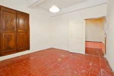Saint-Chinian – Maison de village de 95 m², 4 chambres et cour sans vis-à-vis