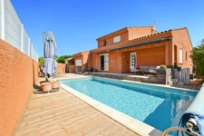 Montady – Maison familiale de 184 m² avec piscine et véranda