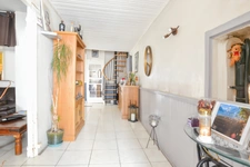 Maison de village 4 pièces – 102 m² – Lumineuse – Cour – Fort potentiel d’aménagement