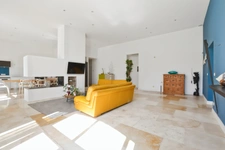 CAPESTANG – A PROPERTY WITH CHARACTER, INDEPENDENT ACCOMMODATION, COMMERCIAL SPACES AND DEVELOPMENT POTENTIAL
