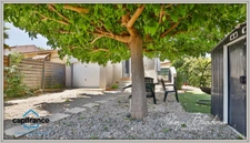 Cazedarnes – Maison plain-pied T3, 68 m² habitables + garage, jardin arboré