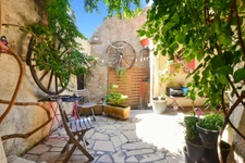 Maison de village 4 pièces – 102 m² – Lumineuse – Cour – Fort potentiel d’aménagement