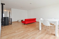 5-room house – 93 m² – Single-story – Quiet neighborhood – 350 m² garden – Parking
