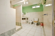 Saint-Chinian – Maison de village de 95 m², 4 chambres et cour sans vis-à-vis