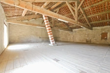 CAPESTANG – A PROPERTY WITH CHARACTER, INDEPENDENT ACCOMMODATION, COMMERCIAL SPACES AND DEVELOPMENT POTENTIAL