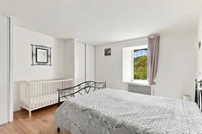 Ferrières-Poussarou – Two accommodations, a swimming pool and an impressive view of nature