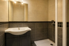 Maison de village 4 pièces – 102 m² – Lumineuse – Cour – Fort potentiel d’aménagement