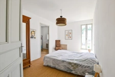 CAPESTANG – A PROPERTY WITH CHARACTER, INDEPENDENT ACCOMMODATION, COMMERCIAL SPACES AND DEVELOPMENT POTENTIAL