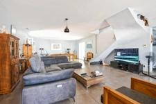 Montady – Family home of 184 m² with swimming pool and veranda