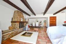 Maison de caractère 186 m² – 5 chambres dont 4 suites parentales – Terrasse – Causses-et-Veyran