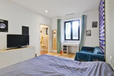 CAPESTANG – A PROPERTY WITH CHARACTER, INDEPENDENT ACCOMMODATION, COMMERCIAL SPACES AND DEVELOPMENT POTENTIAL