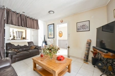 Maison de village 4 pièces – 102 m² – Lumineuse – Cour – Fort potentiel d’aménagement
