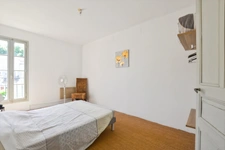 CAPESTANG – A PROPERTY WITH CHARACTER, INDEPENDENT ACCOMMODATION, COMMERCIAL SPACES AND DEVELOPMENT POTENTIAL