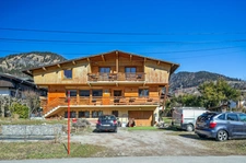 74120 PRAZ-SUR-ARLY - CHALET DIVISE + TERRAIN A VOCATION RESIDENTIELLE - - MAZOT - PARKING - PROCHE DES PISTES DE SKI