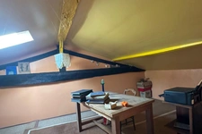 33390 ANGLADE - MAISON DE 6 PIECES - CALME - VUE DEGAGEE - JARDIN - GARAGE