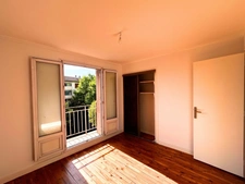 Appartement à louer 3 pièces VILLEURBANNE - 53 m² – 2 chambres – Cuisine neuve – Parking collectif