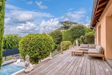  69110 SAINT FOY LES LYON - MAISON + APPARTEMENT - PISCINE - GARAGE - JARDIN - VUE PANORAMIQUE - PROCHE DES COMMODITES - CALME