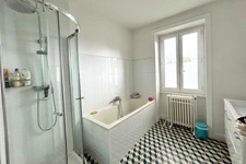 Gleize (69400) Maison en pierres dorées 12 pièces - Grange - Piscine - Jardin - Climatisation