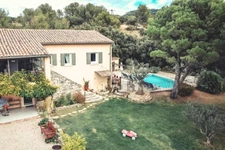 Maison à vendre 12 pièces  (84)