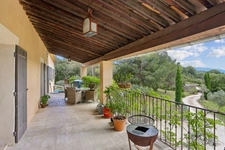 84800 LAGNES - BASTIDE 12 pièces - VUE PANORAMIQUE - CALME - PISCINE