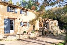 Propriete à vendre 6 pièces ROUSSAS (26)