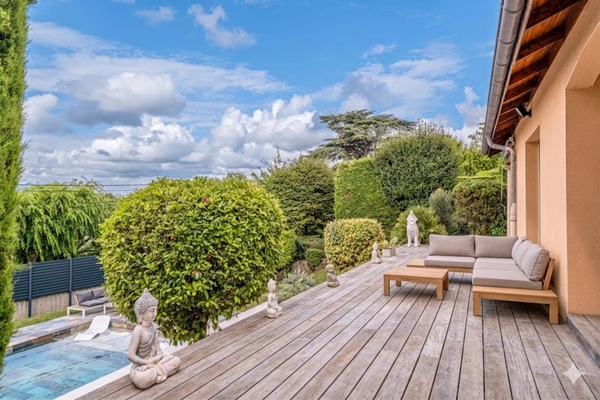  69110 SAINT FOY LES LYON - MAISON + APPARTEMENT - PISCINE - GARAGE - JARDIN - VUE PANORAMIQUE - PROCHE DES COMMODITES - CALME