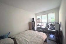 Appartement à vendre 5 pièces - Rez de jardin - CALME - PARKINGS - PROCHE DES COMMODITES 