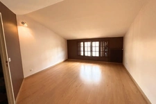 MIONS CENTRE - ENSEMBLE IMMOBILIER - Maison de 7 pieces + bureaux independants - parkings