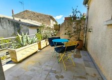 34400 LUNEL - MAISON T4 + APPARTEMENT T2 - 70M² DE TERRASSES ET VERANDA - GARAGE / ATELIER 180M² - CALME - CLIM ET POELE