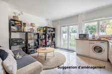 VILLEJUIF APPARTEMENT T2 AVEC JARDIN PRIVATIF 70M2
